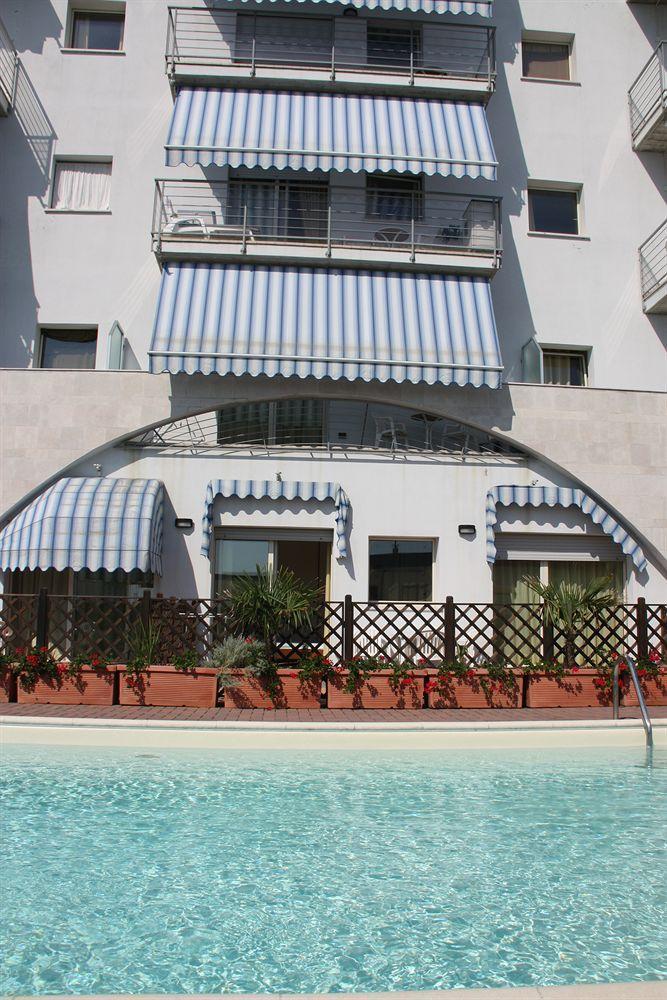 Residence Moderno Lido Di Savio Exterior photo